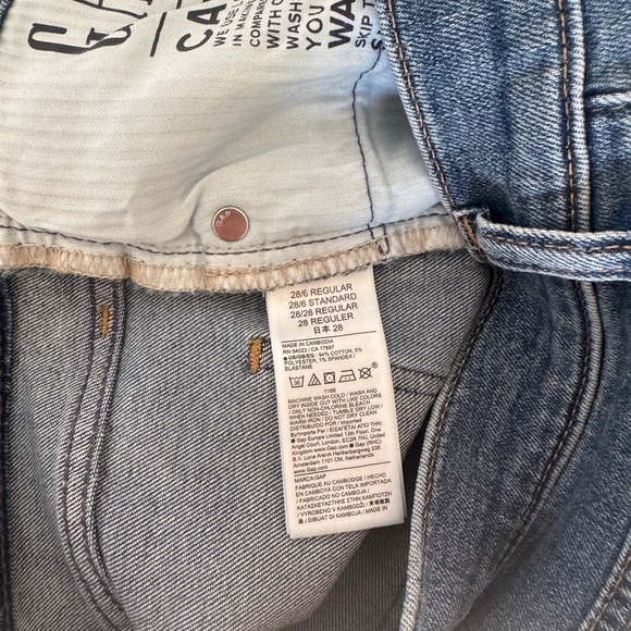 GAP High Rise Vintage Slim Jeans - Picture 8 of 9